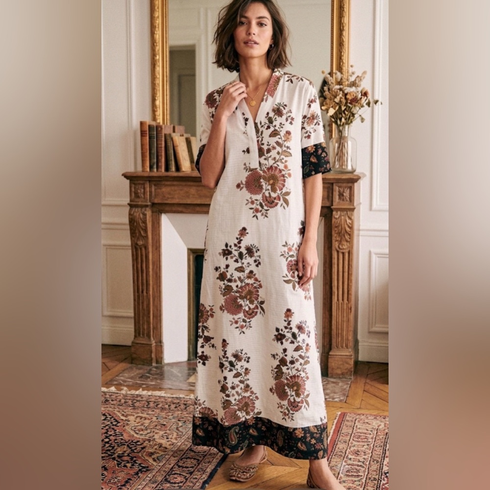 Pakistani Kaadi Floral Print Long Kurta - Size S